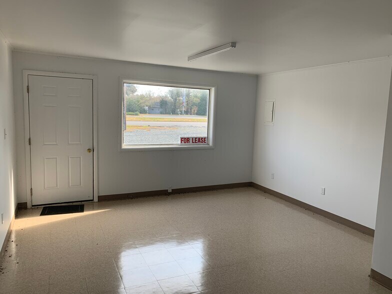 More Photos Of 4230 Lankford Hwy, Exmore Office For Lease