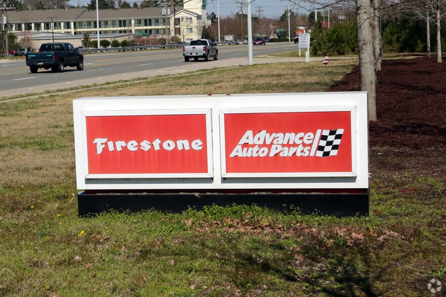 More Photos Of 5121 NC Highway 55, Durham General Retail For Lease