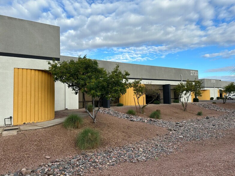 More Photos Of 2740 S Hardy Dr, Tempe Warehouse For Lease
