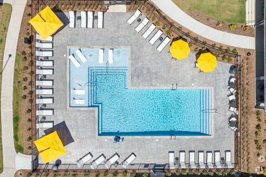 More Photos Of 400 Alex Ridge Dr, Fuquay Varina Apartments For Lease