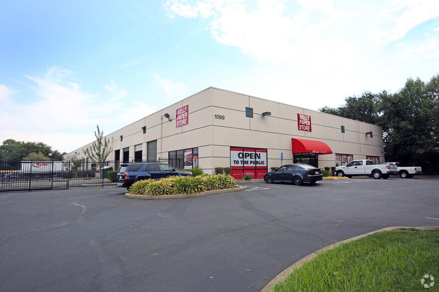 Primary Photo Of 1099 Vine St, Sacramento Warehouse For Lease