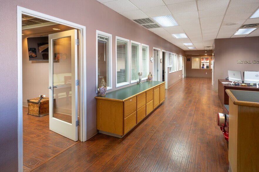 More Photos Of 1227 Bridge St, Yuba City Office For Sale