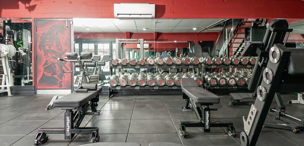 More Photos Of 3508 S Manhattan Ave, Tampa Health Club For Sale