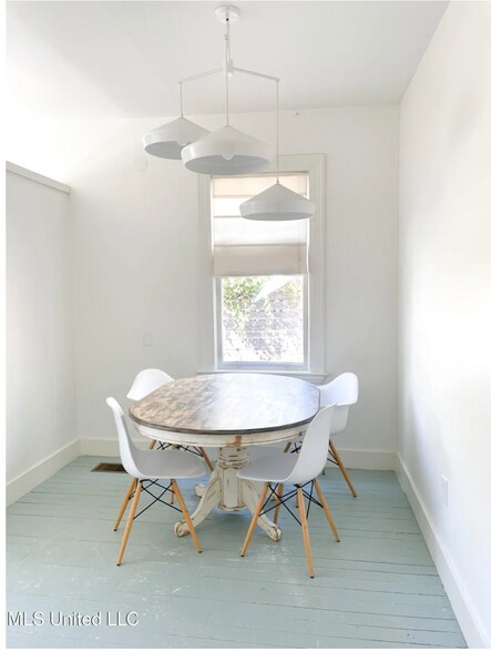 More Photos Of 3413 N State St, Jackson Office Residential For Sale