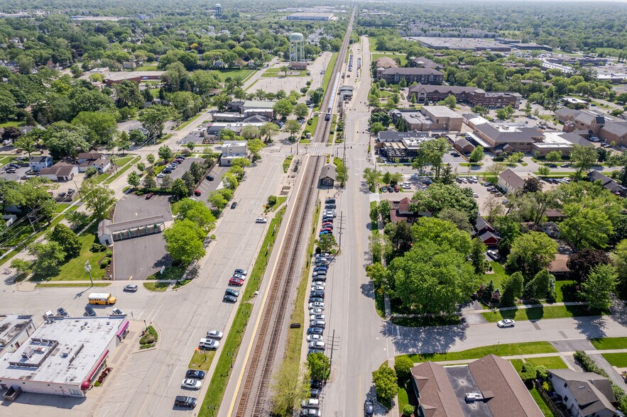 More Photos Of 211 W Railroad Ave, Bartlett Storefront Retail Residential For Sale