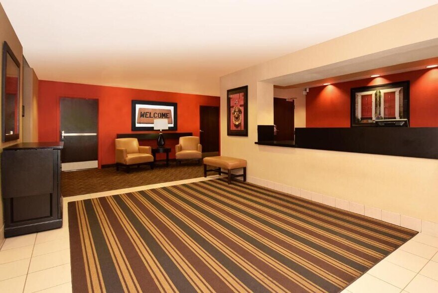 More Photos Of 572 E Beasley Rd, Jackson Hotel For Sale