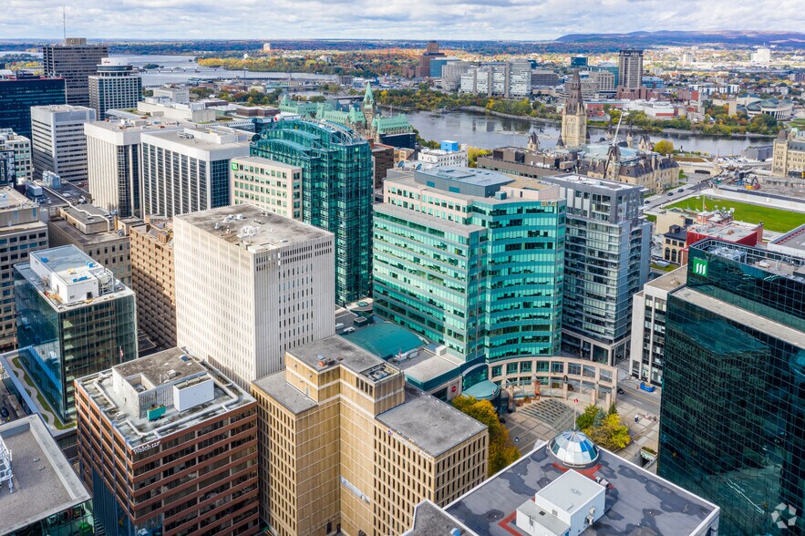 More Photos Of 45 O'Connor St, Ottawa Office For Lease