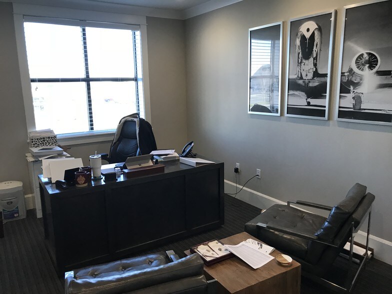 More Photos Of 426 E 1750 N, Vineyard Warehouse For Lease