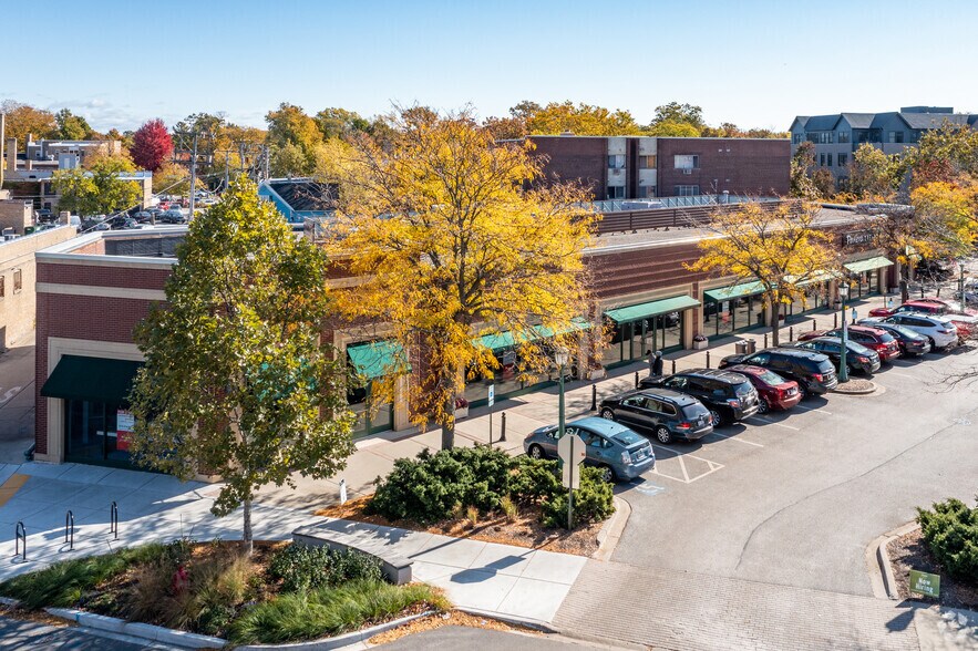 More Photos Of 1199 Wilmette Ave, Wilmette General Retail For Lease