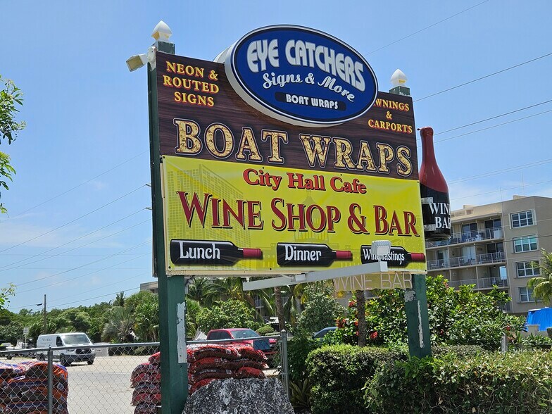 More Photos Of 88521 Overseas hwy, Islamorada General Retail For Sale