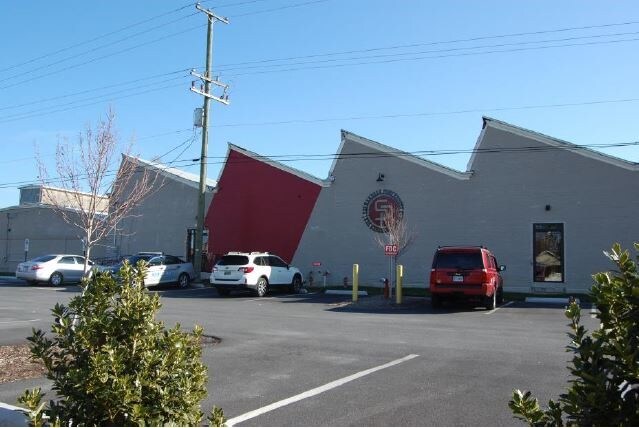 More Photos Of 200 W 12th St, Waynesboro Unknown For Lease