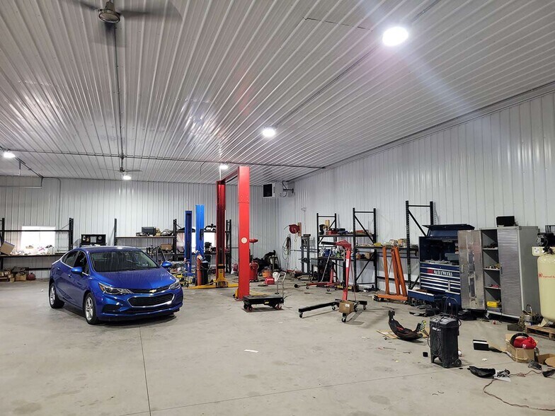 More Photos Of 1615 US 20, Swanton Warehouse For Lease