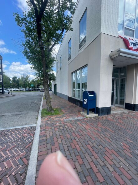More Photos Of 635 Massachusetts Ave, Arlington Storefront Retail Office For Lease