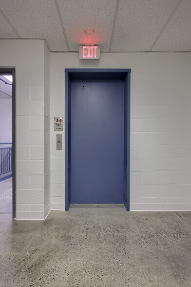 More Photos Of 9 Marietta Ave, Mount Joy Loft Creative Space For Lease