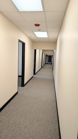 More Photos Of 27316 Spectrum Way, The Woodlands Office For Lease