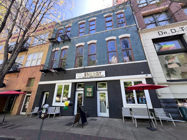 Primary Photo Of 103 S Court Sq, Memphis Storefront Retail Office For Sale