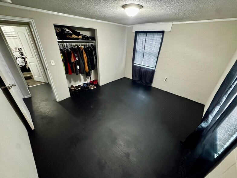 More Photos Of 3032 Howell Ct, Columbia Apartments For Sale