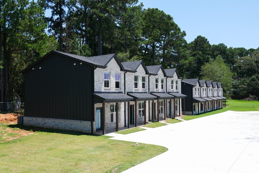 More Photos Of 6702 University Ave, Texarkana Apartments For Sale