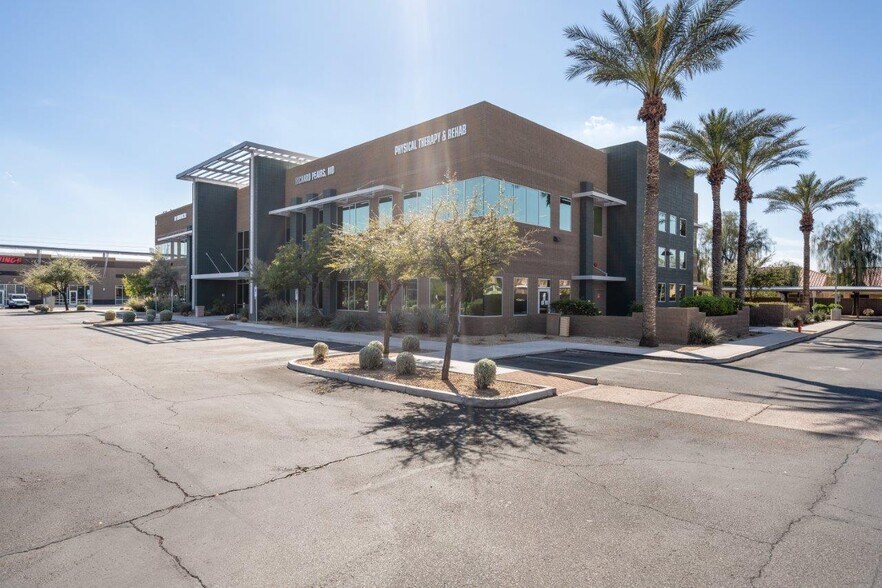More Photos Of 4550 E Bell Rd, Phoenix Medical For Lease