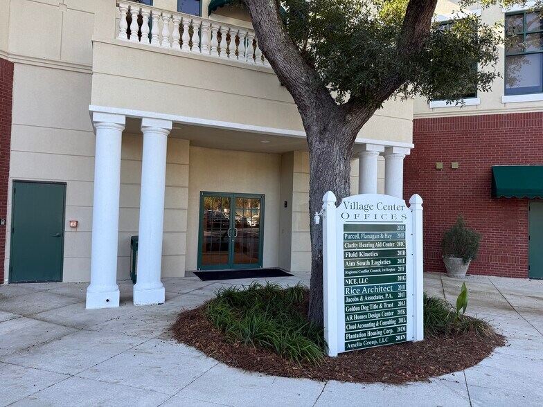More Photos Of 961687 Gateway Blvd, Fernandina Beach Medical For Lease