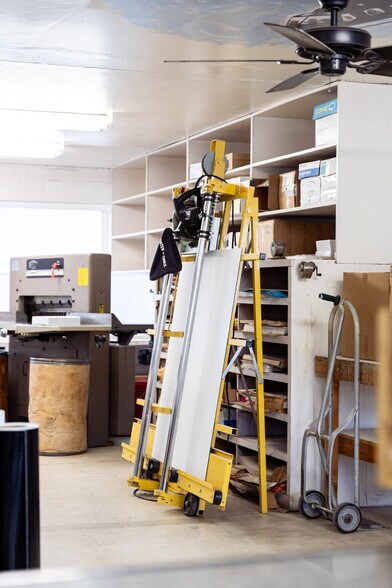 More Photos Of 201 S Pine St, Madera Office For Sale