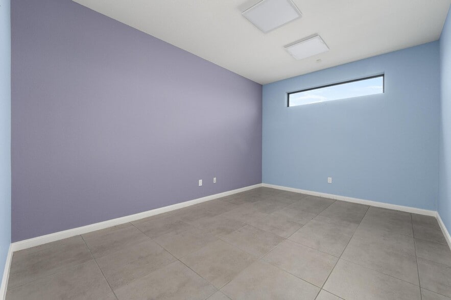 More Photos Of 2489 W Business Highway 77, San Benito Office For Lease