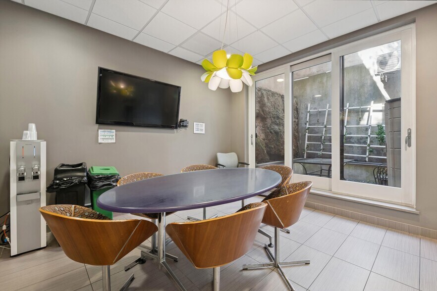 More Photos Of 316-318 E 22nd St, New York Apartments For Sale