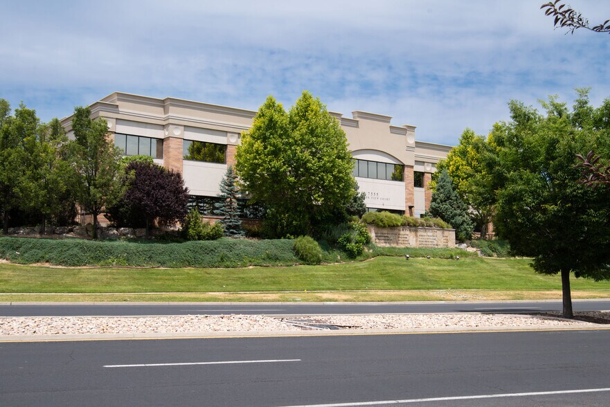 More Photos Of 7555 S Center View Ct, West Jordan Medical For Lease