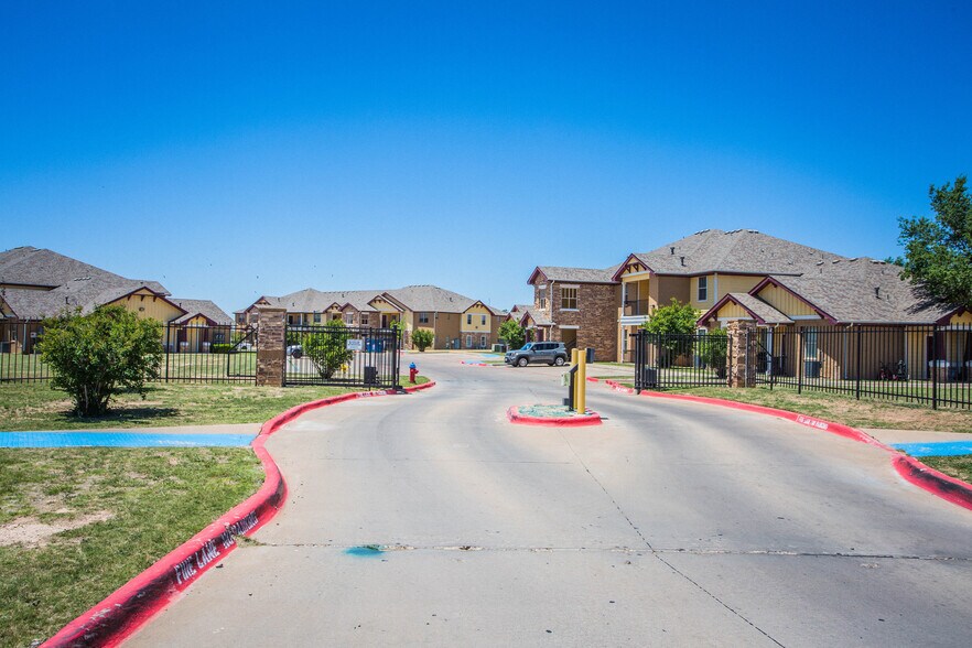 More Photos Of , Lubbock Multifamily For Sale