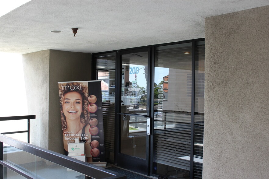 More Photos Of 665 Camino de los Mares, San Clemente Medical For Sale