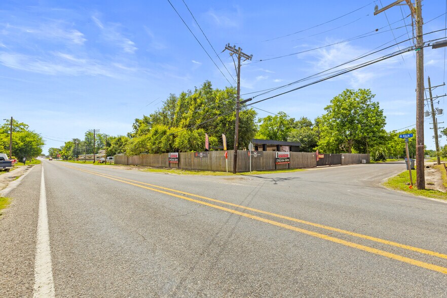 More Photos Of 510 Walker st, Trinity Fast Food For Sale