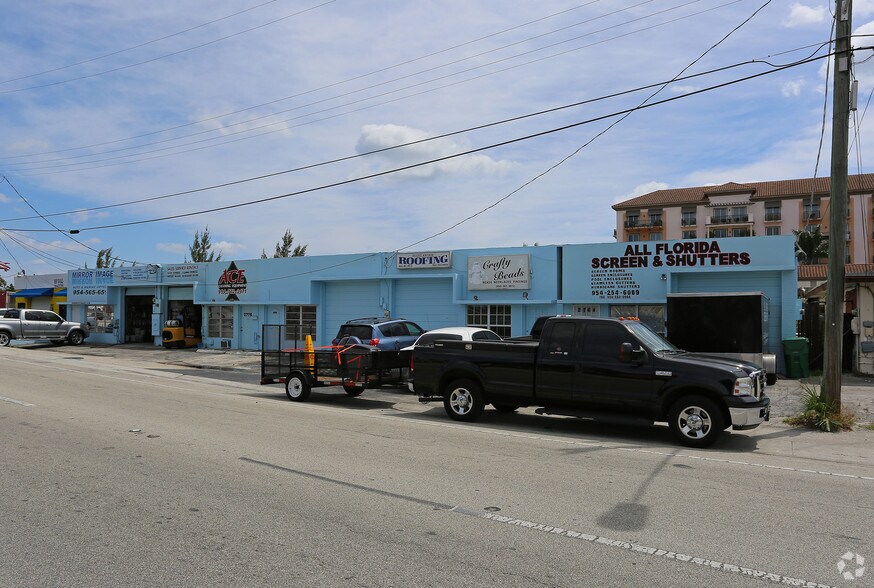 Primary Photo Of 2764-2778 N Dixie Hwy, Wilton Manors Warehouse For Lease