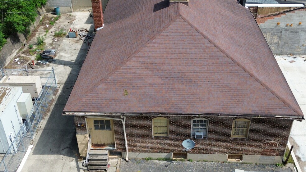 More Photos Of 221 S Walnut Ave, Sidney Warehouse For Sale