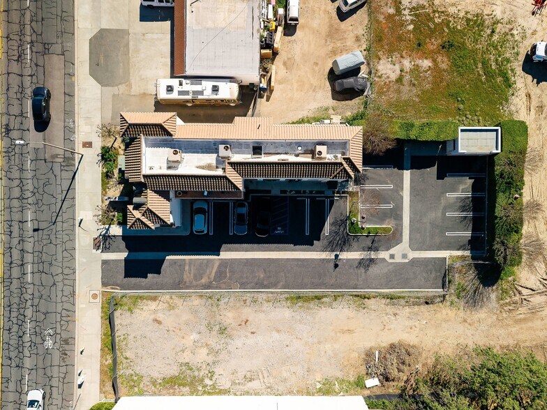 More Photos Of 1868 E Thousand Oaks Blvd, Thousand Oaks Medical For Sale