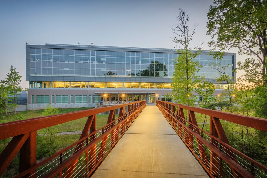 More Photos Of 7033 Louis Stephens Dr, Morrisville Office For Lease