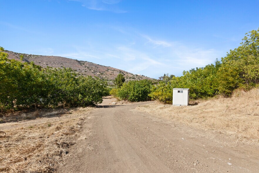 More Photos Of 5737 Bonsall Drive, Malibu Land For Sale