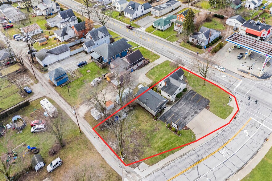 Primary Photo Of 207 W North St, Columbia City Office Residential For Sale