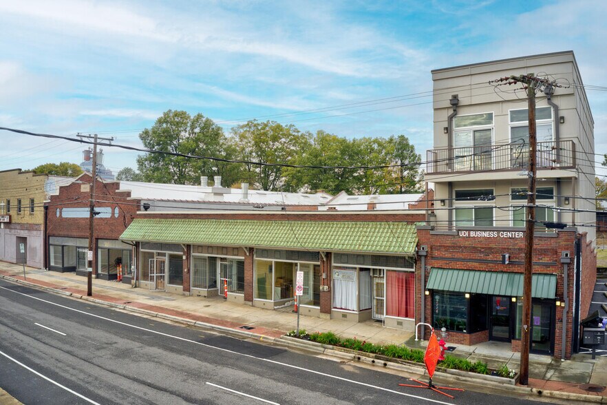 More Photos Of 715-725 N Mangum St, Durham Storefront For Lease