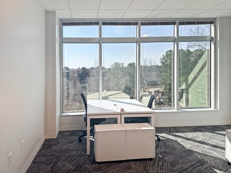 More Photos Of 2530 Meridian Pky, Durham Coworking Space