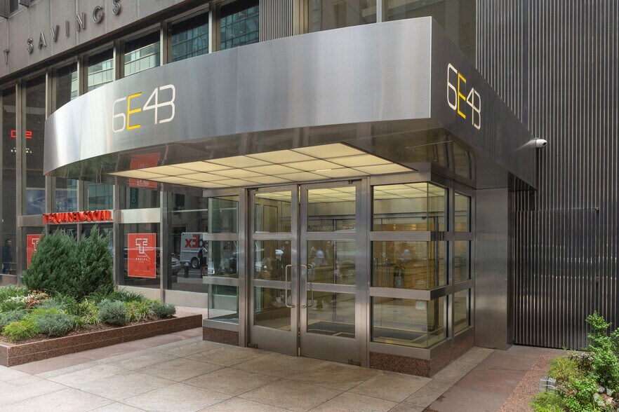 More Photos Of 6 E 43rd St, New York Apartments For Lease