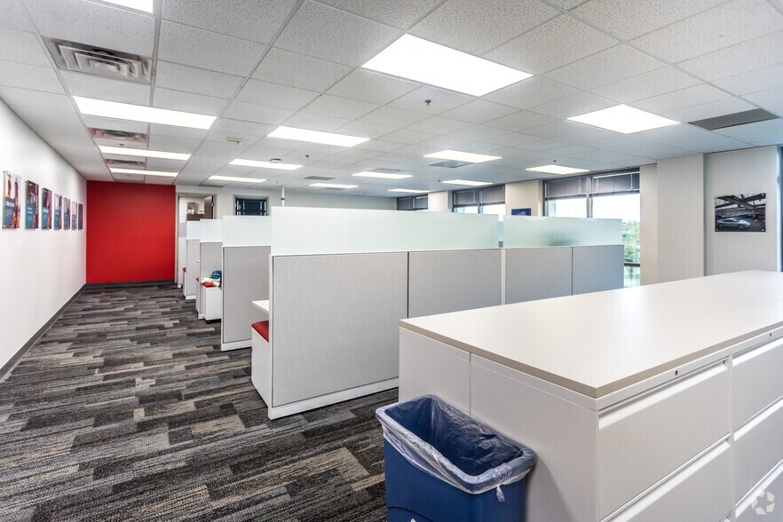 More Photos Of 3175 Lenox Park Blvd, Memphis Office For Lease