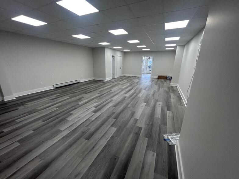 More Photos Of 839-841 N Salina St, Syracuse Storefront Retail Residential For Lease