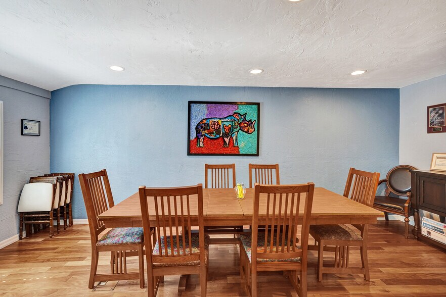 More Photos Of 423 SE 19th St, Fort Lauderdale Office Residential For Lease