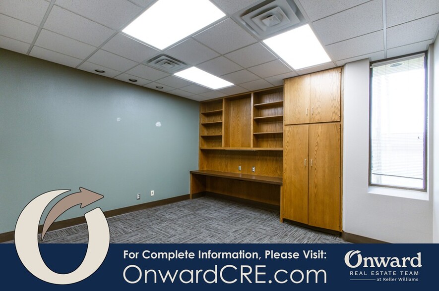More Photos Of 6625 Sanger Ave, Waco Office For Sale