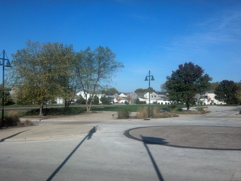 More Photos Of NW Corner Of Main Street And Cunningham Blvd, Park Forest Land For Sale