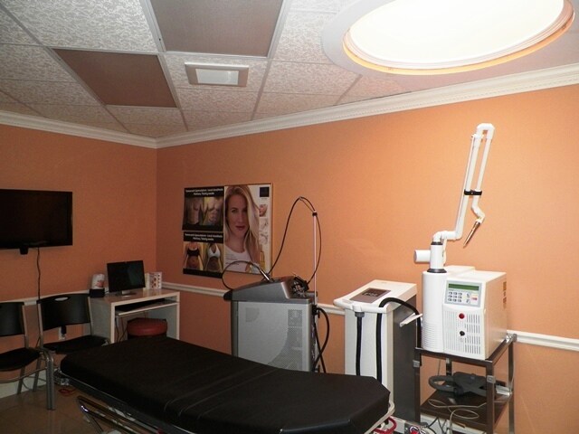 More Photos Of 1 Randall Sq, Providence Medical For Sale