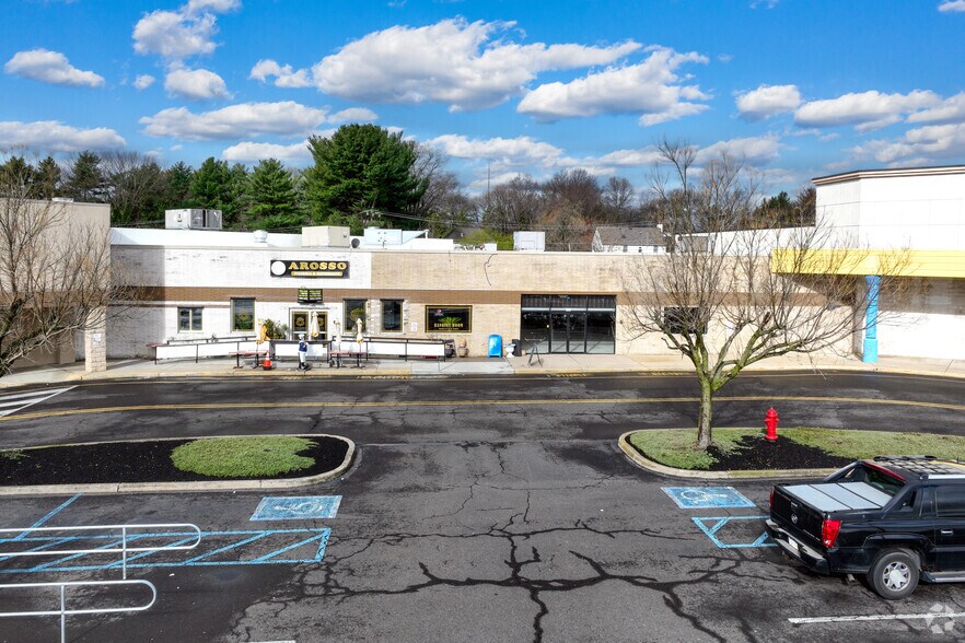 More Photos Of 500-524 Lincoln Hwy, Fairless Hills Freestanding For Lease