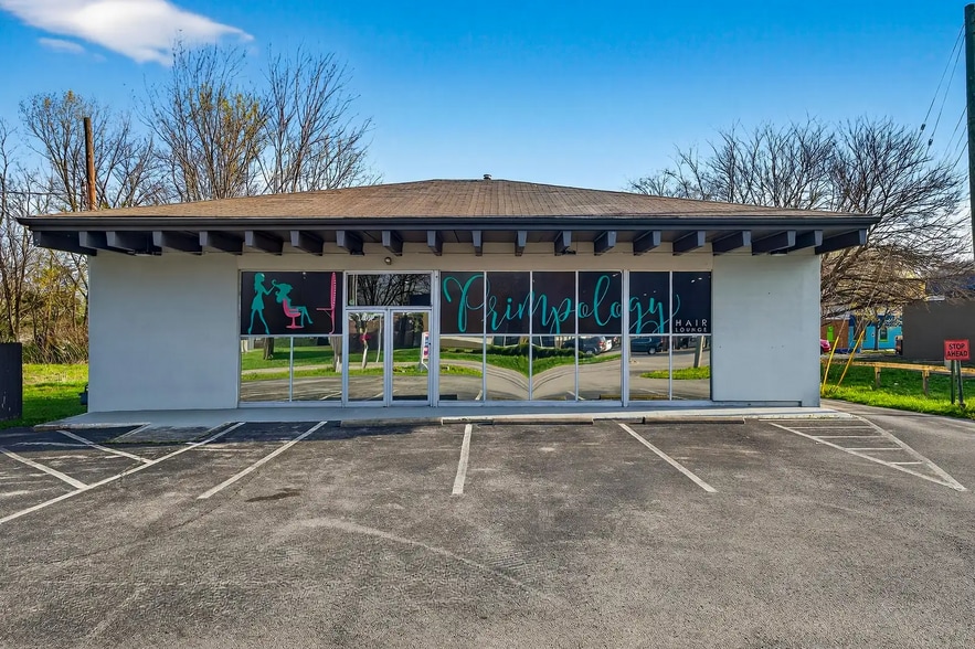 Primary Photo Of 4931 W Pages Ln, Louisville Freestanding For Sale