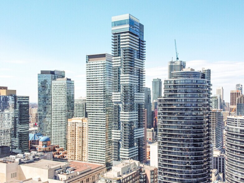 Primary Photo Of 460 Yonge St, Toronto Office For Lease