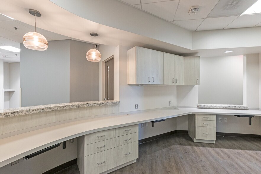 More Photos Of 24430 Stone Springs Blvd, Dulles Medical For Lease